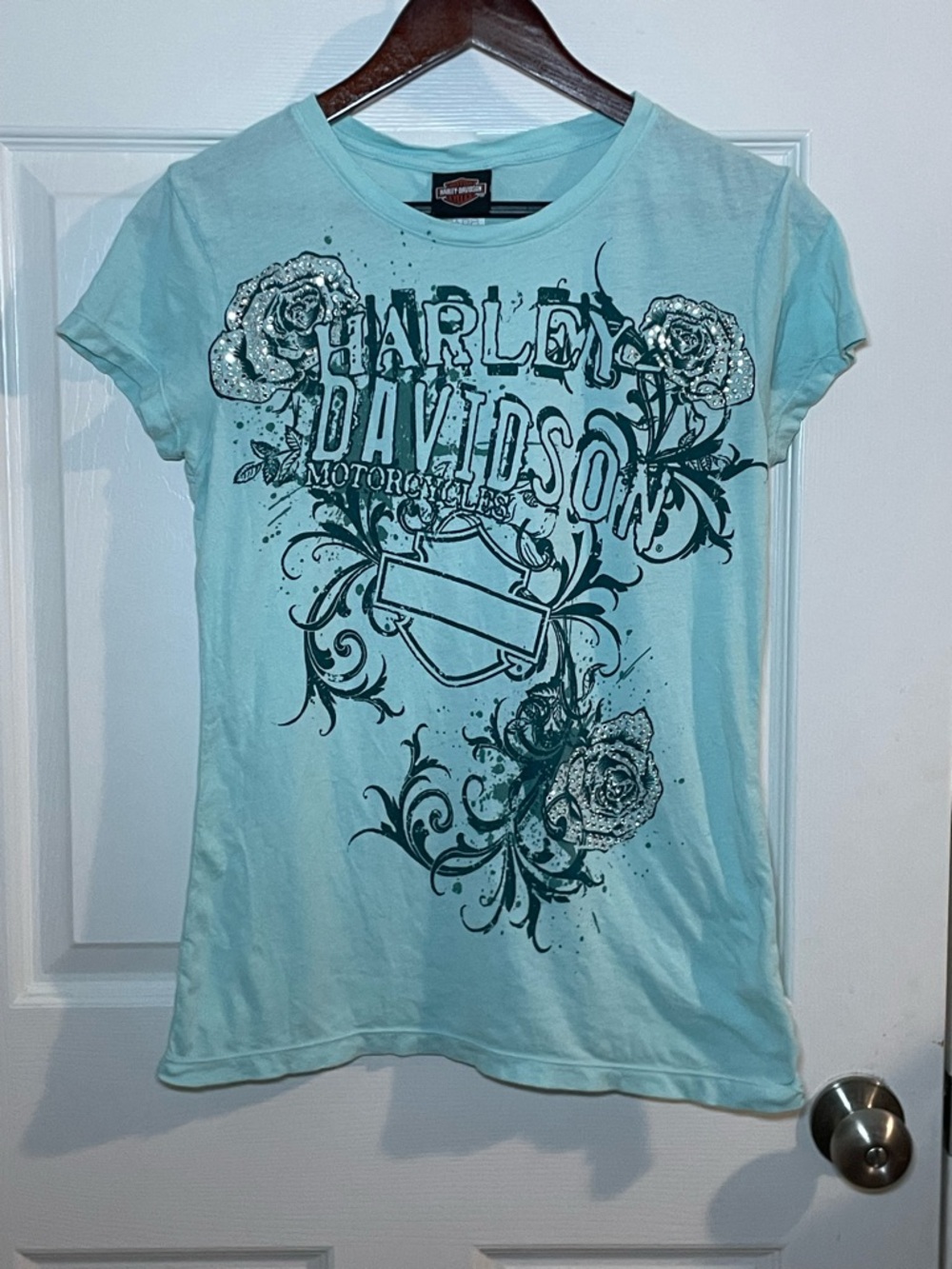 Harley-Davidson Light Blue Floral Beaded Logo Tee Woman’s Medium 100% Cotton
